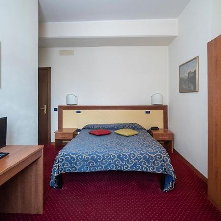 Hotel Italia&Lombardi Montefiascone Eksteriør bilde