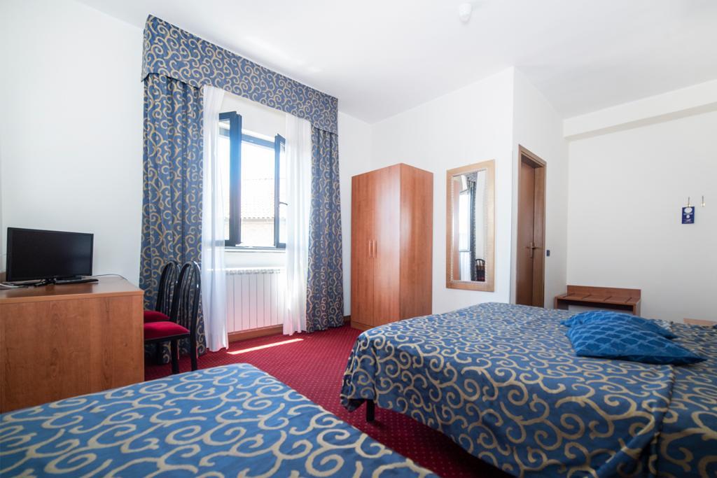 Hotel Italia&Lombardi Montefiascone Eksteriør bilde