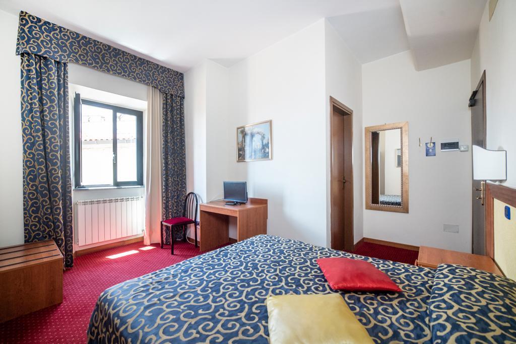 Hotel Italia&Lombardi Montefiascone Eksteriør bilde