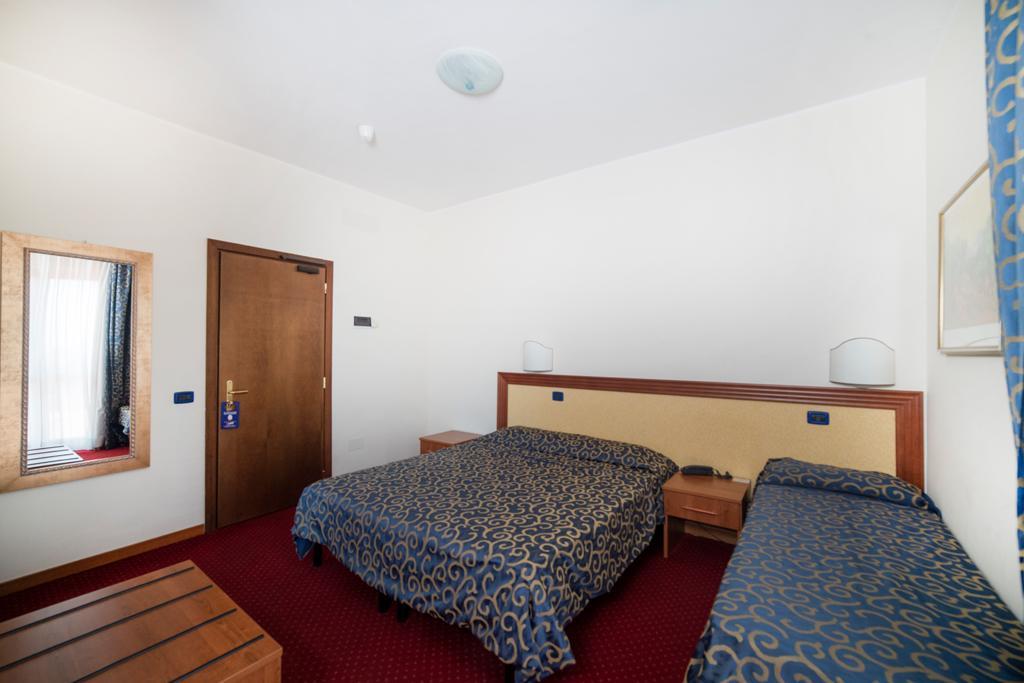 Hotel Italia&Lombardi Montefiascone Eksteriør bilde